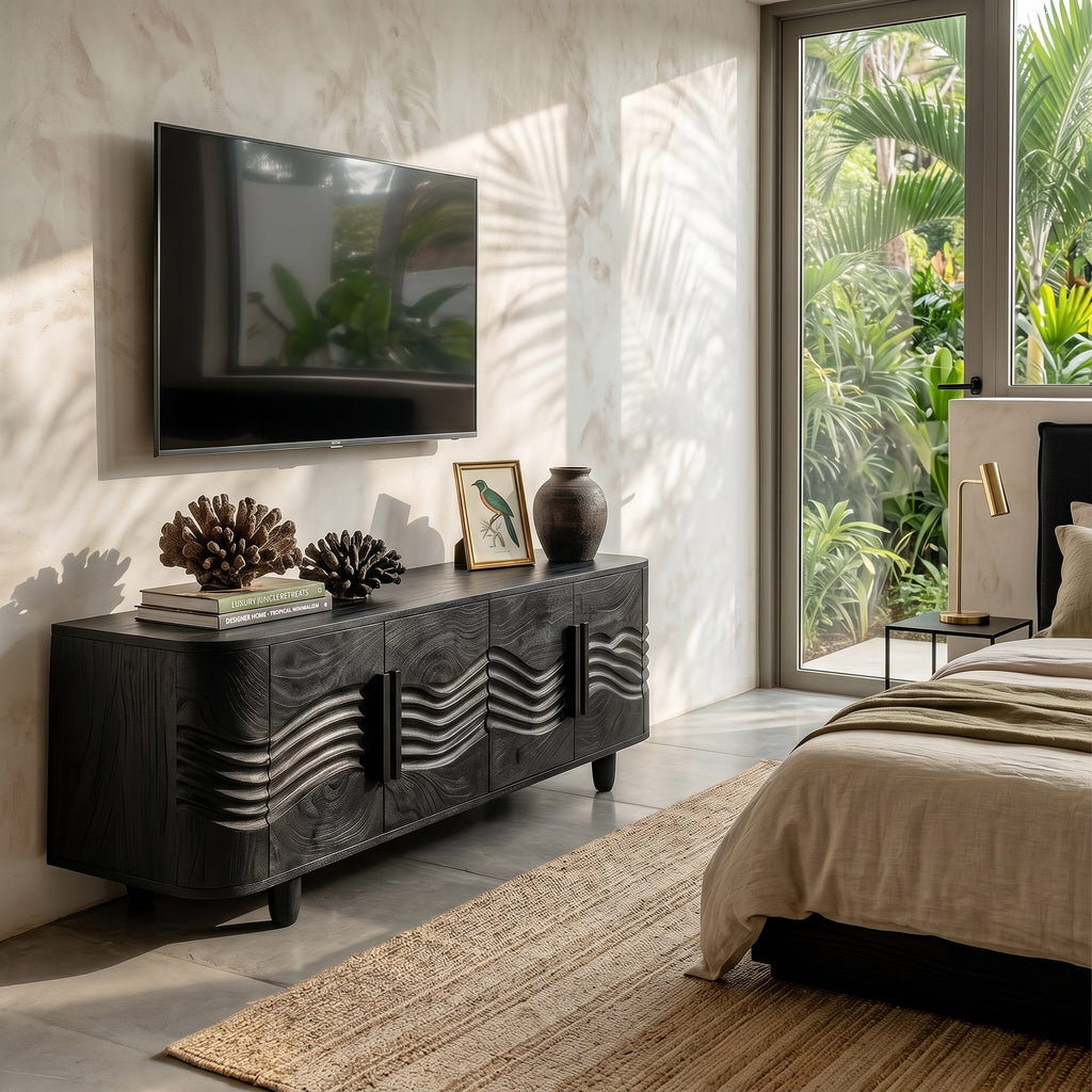 Minimal Wall-mounted TV Cabinet