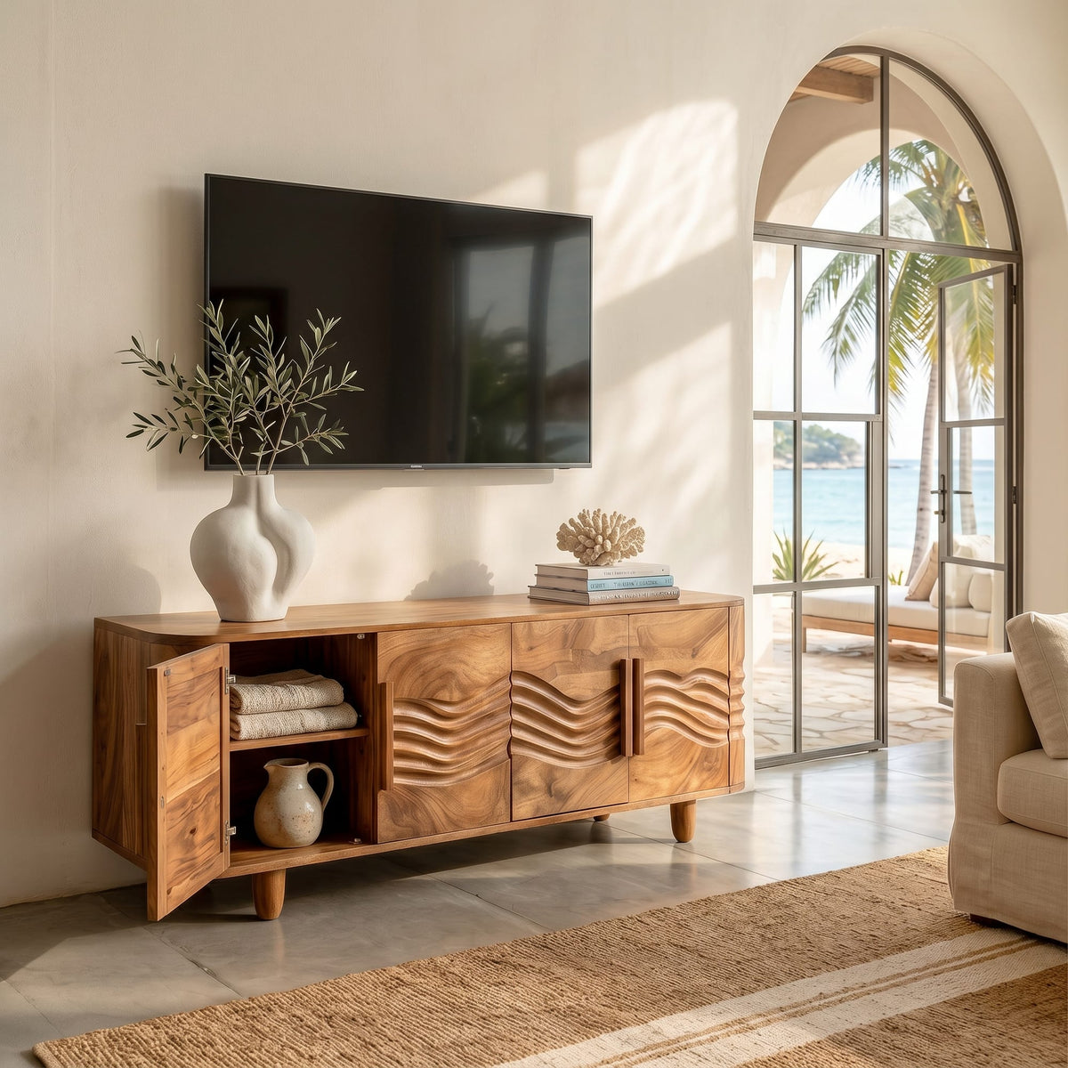 Minimal Wall-mounted TV Cabinet