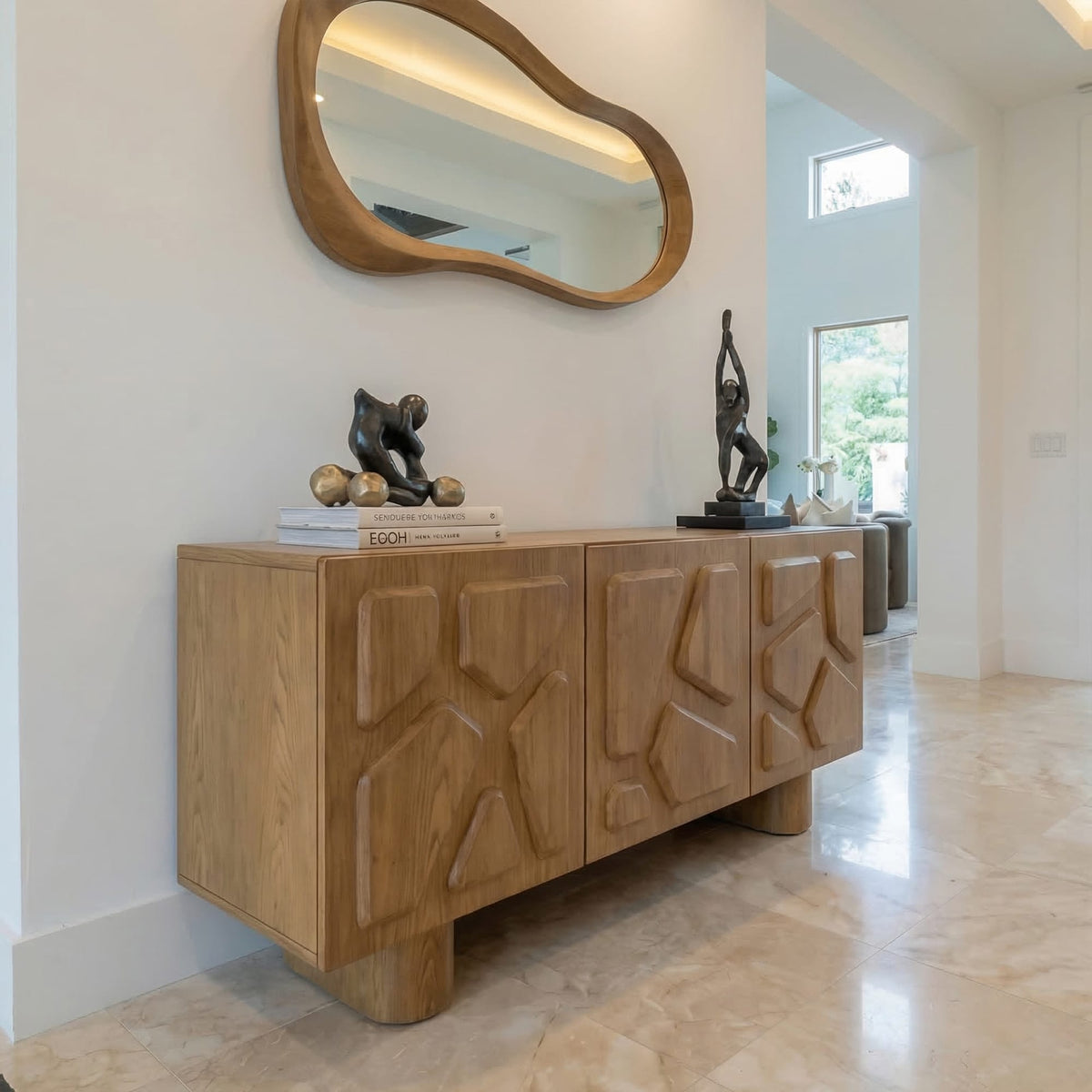 Minimal Structured Sideboard